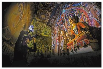 敦煌莫高窟票務(wù)新政 單日1.2萬(wàn)張B類票全部網(wǎng)上銷售