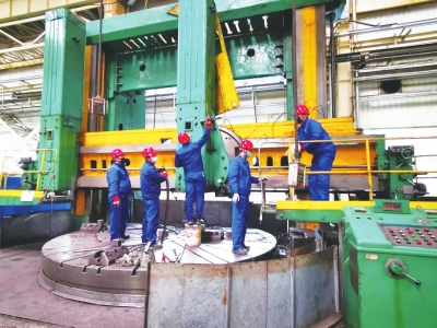 蘭州市各單位各部門統(tǒng)籌做好疫情防控與復(fù)產(chǎn)復(fù)工 落實(shí)防控措施 恢復(fù)生產(chǎn)經(jīng)營