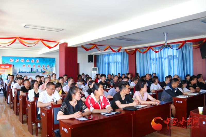 涼州、古浪、天祝三縣區(qū)短視頻營銷網(wǎng)絡直播實操培訓班舉辦