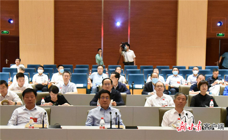 甘肅省深度貧困地區(qū)脫貧攻堅(jiān)現(xiàn)場推進(jìn)會召開 林鐸唐仁健陳志剛李忠講話 孫偉主持