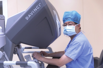 蘭大二院院長(zhǎng)王?。捍筢t(yī)精誠(chéng)“微視野”下可有大作為