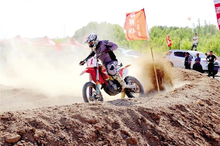 酒泉金塔：體旅結(jié)合 讓風(fēng)景動(dòng)起來