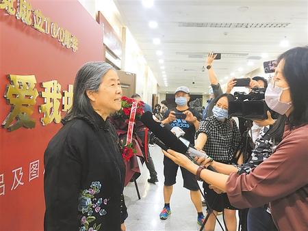 在省博，“追星”何鄂