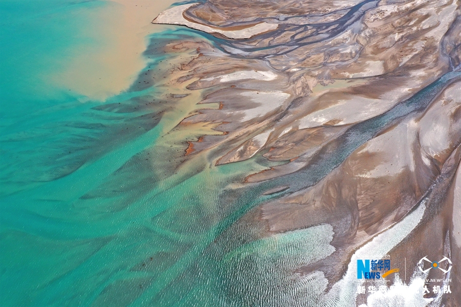 【“飛閱”中國】驚艷！昌馬湖畔：河流繪大地“扇面”