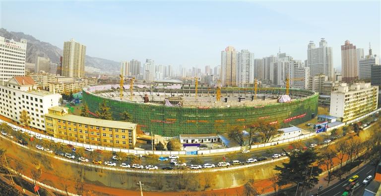 蘭州市七里河體育場主體封頂，預(yù)計(jì)明年7月交付使用