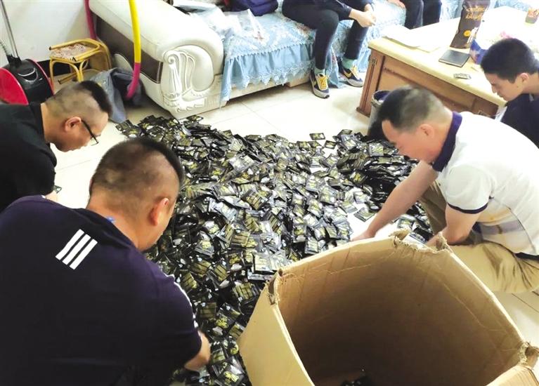 “減肥咖啡”竟含違禁藥 蘭州警方破獲特大網(wǎng)絡(luò)生產(chǎn)、銷售有毒、有害食品案