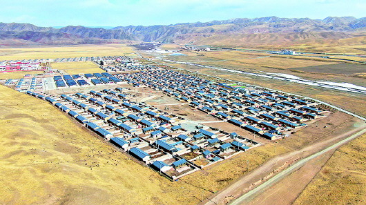 ?？?拆違治亂“動真格” 草原煥發(fā)“新容顏”