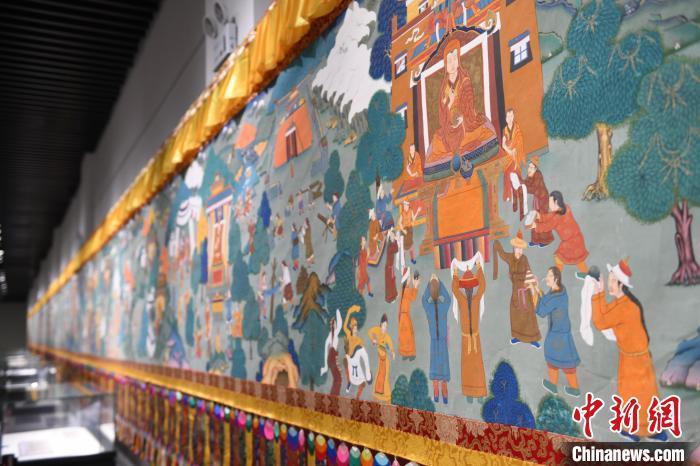 8月20日，“塔影河聲吉祥千年——涼州會(huì)盟暨蘭州與武威文物聯(lián)展”在蘭州市博物館開展。戴文昌 攝